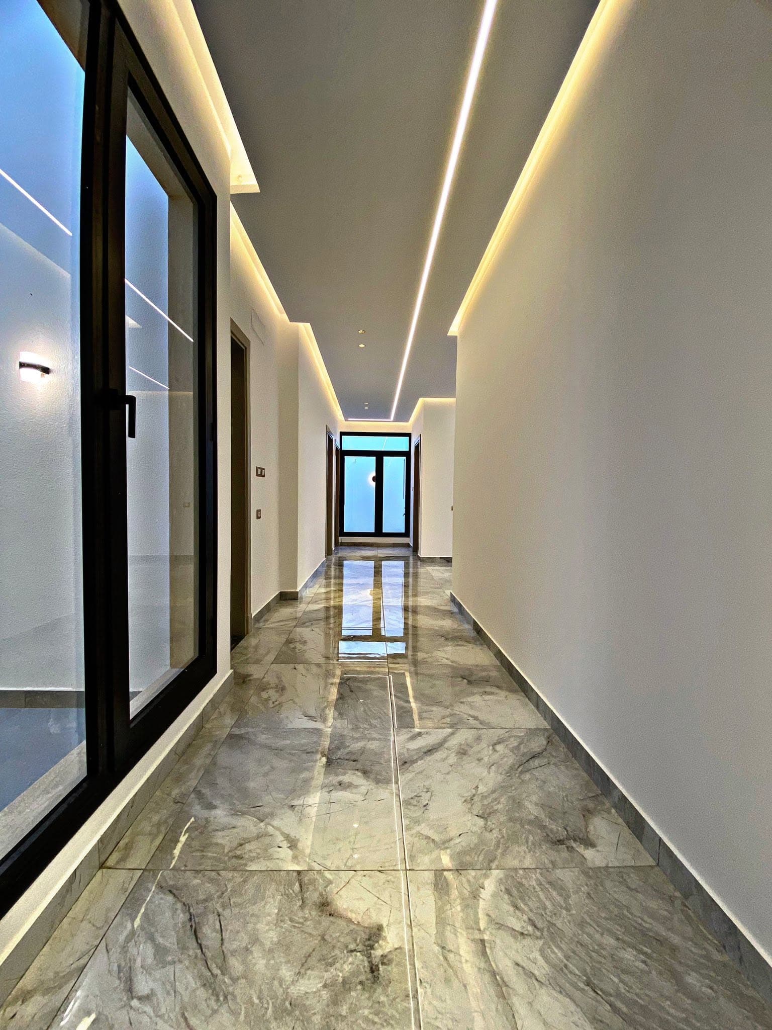 Villa 002 — photo 2