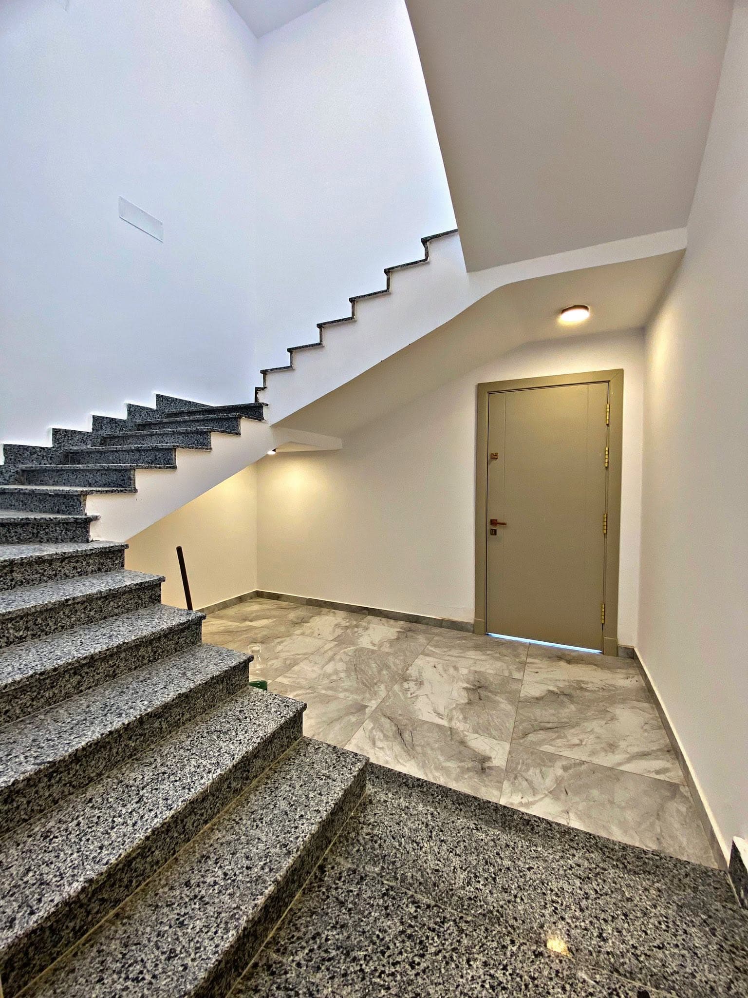 Villa 002 — photo 5